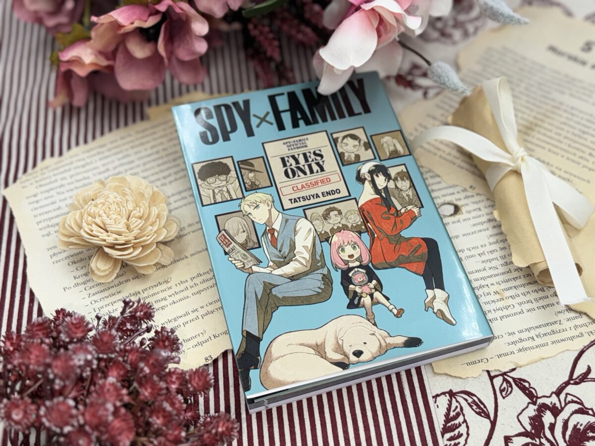 Spy x Family Official Fanbook