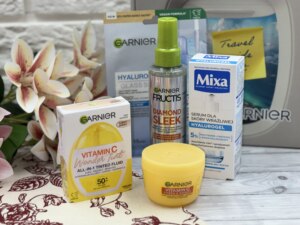 Travel Guide Set